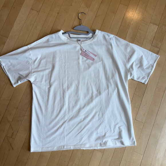 NWT ELGOGY white tee, XL,  GP1509 - Picture 3 of 4